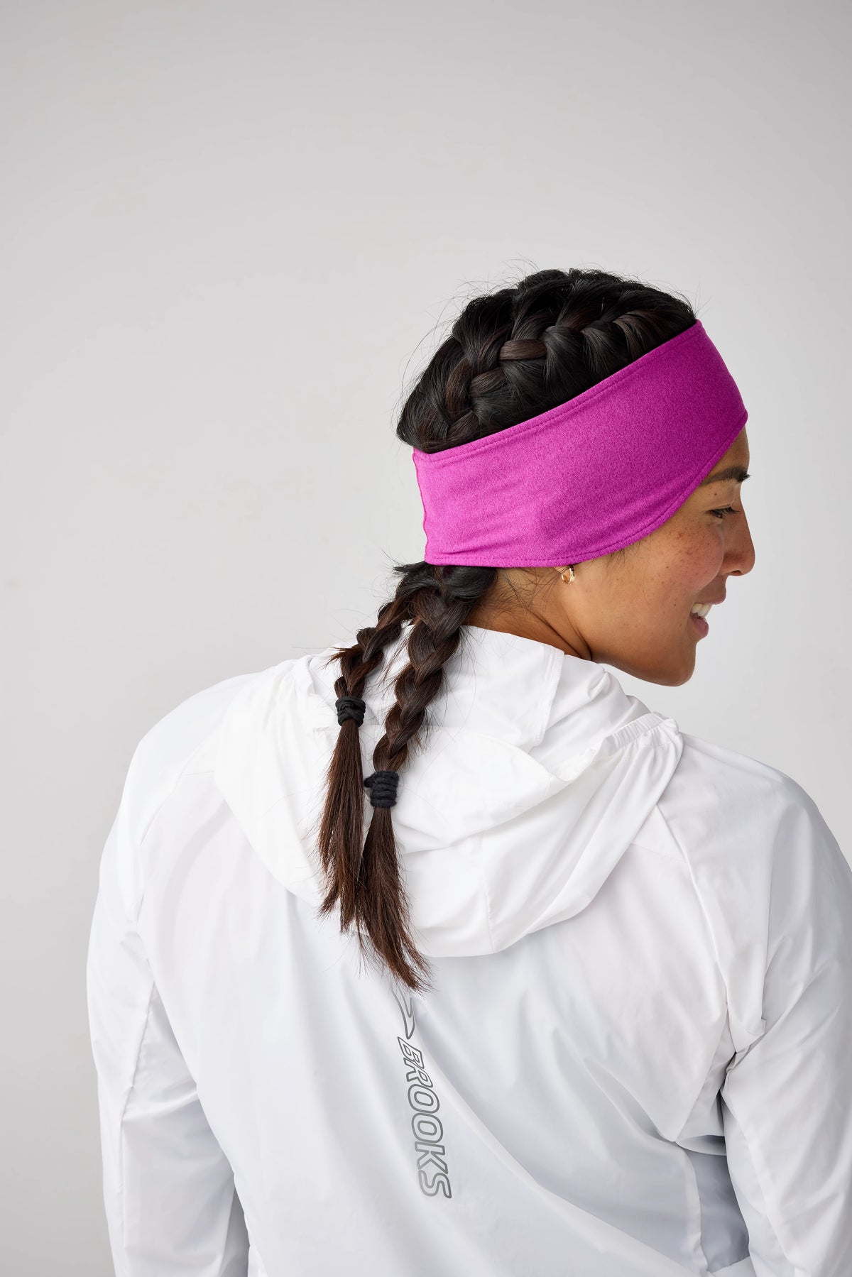 Brooks Luxe Thermal Headband. Magenta.