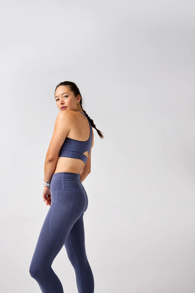 Women's Brooks Luxe Sports Bra. Grey/Blue.