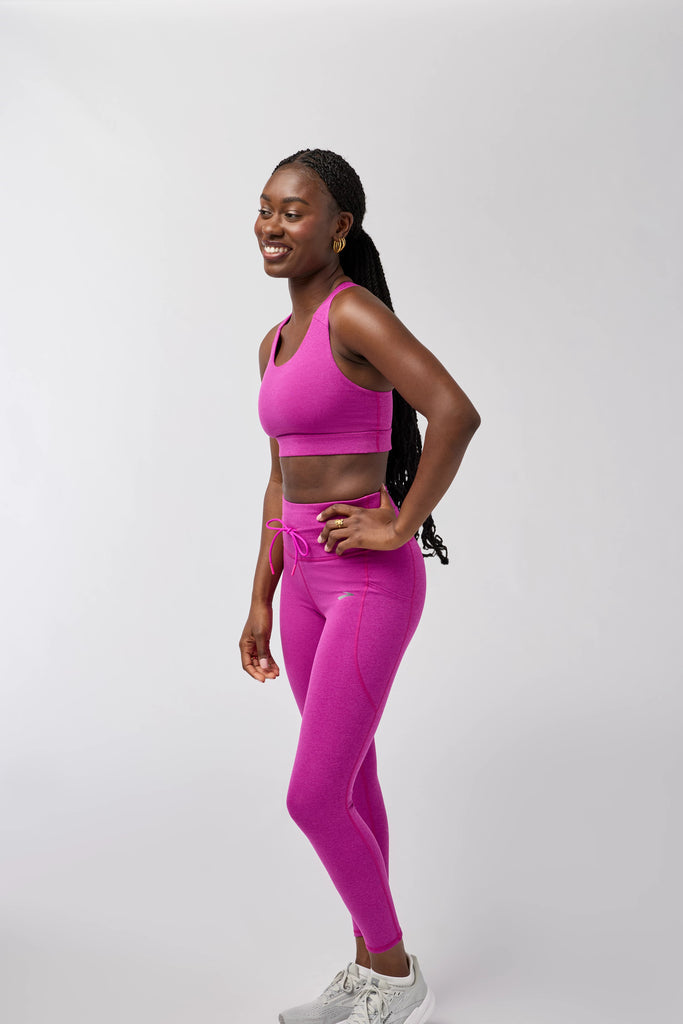 Women's Brooks Luxe Sports Bra. Magenta.