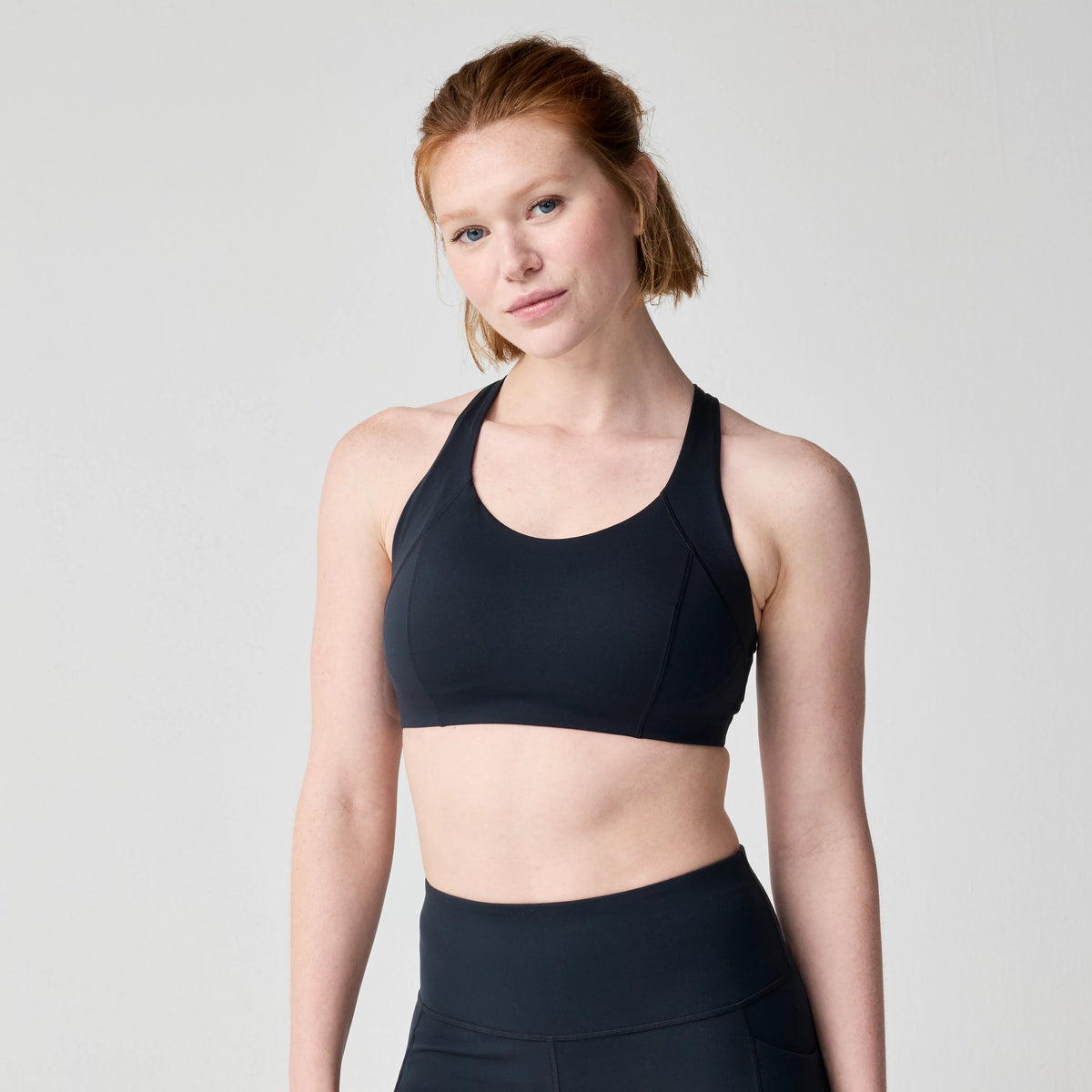 Women's Brooks Chaser Padded Bra. Black.