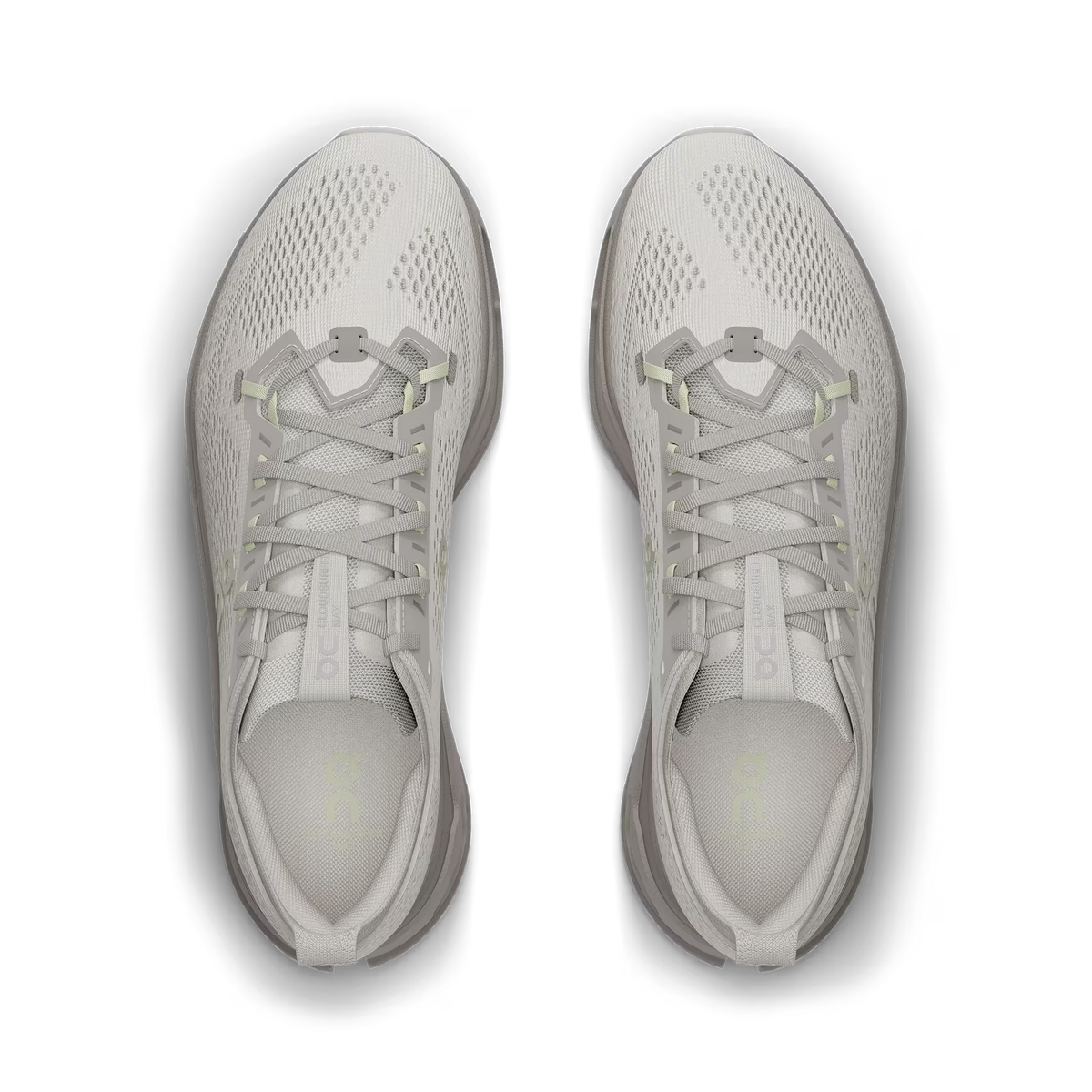 Women's On Running. Cloudsurfer Max. Light Grey upper. Grey midsole. Top view.