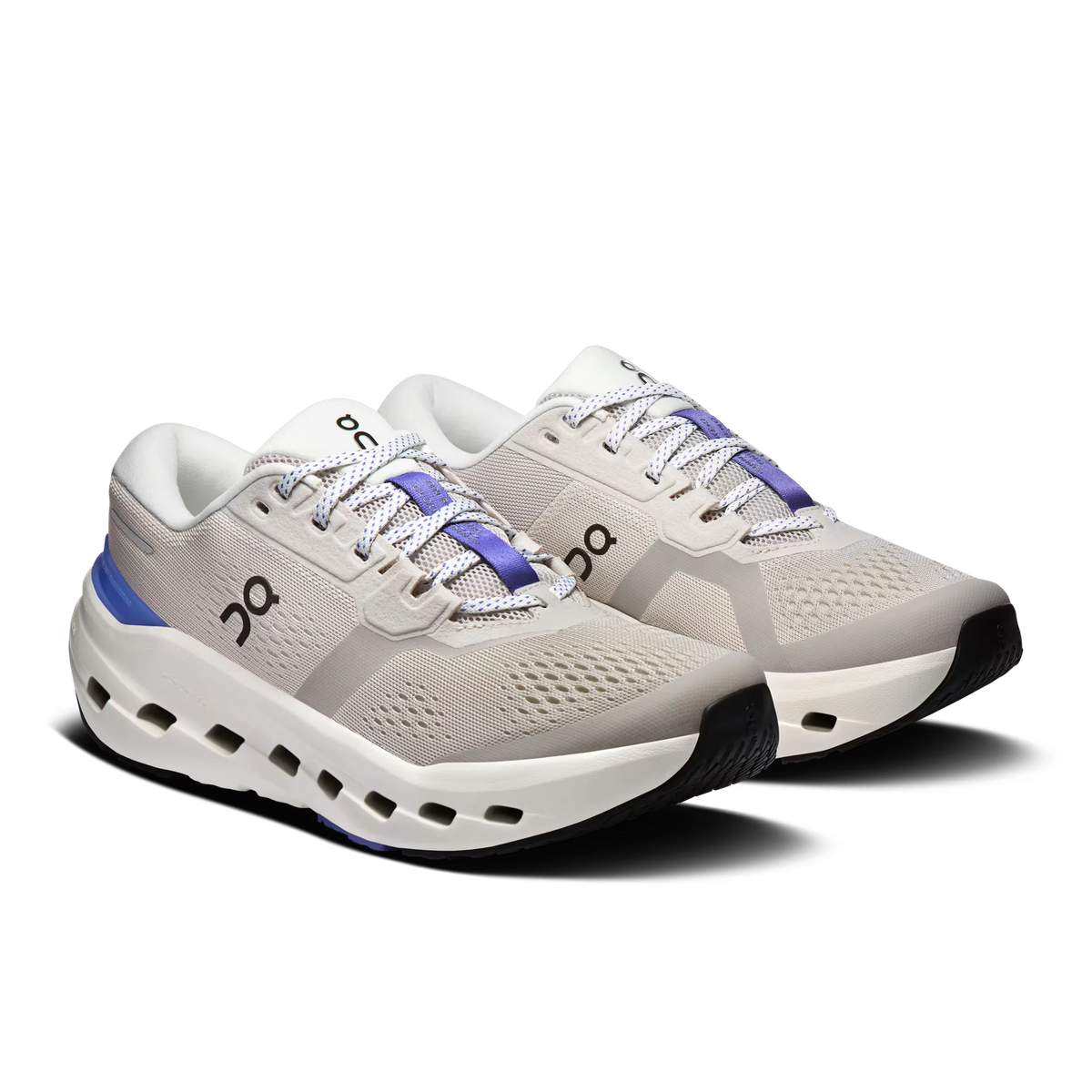 Women's On Running Cloudrunner 3. Light Grey upper. White midsole. Lateral view.