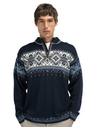 Dale of Norway Blyfjell Sweater, unisex, Navy/Off White/Blue Shadow – front on model