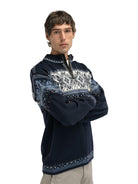 Dale of Norway Blyfjell Sweater, unisex, Navy/Off White/Blue Shadow – angled front on model