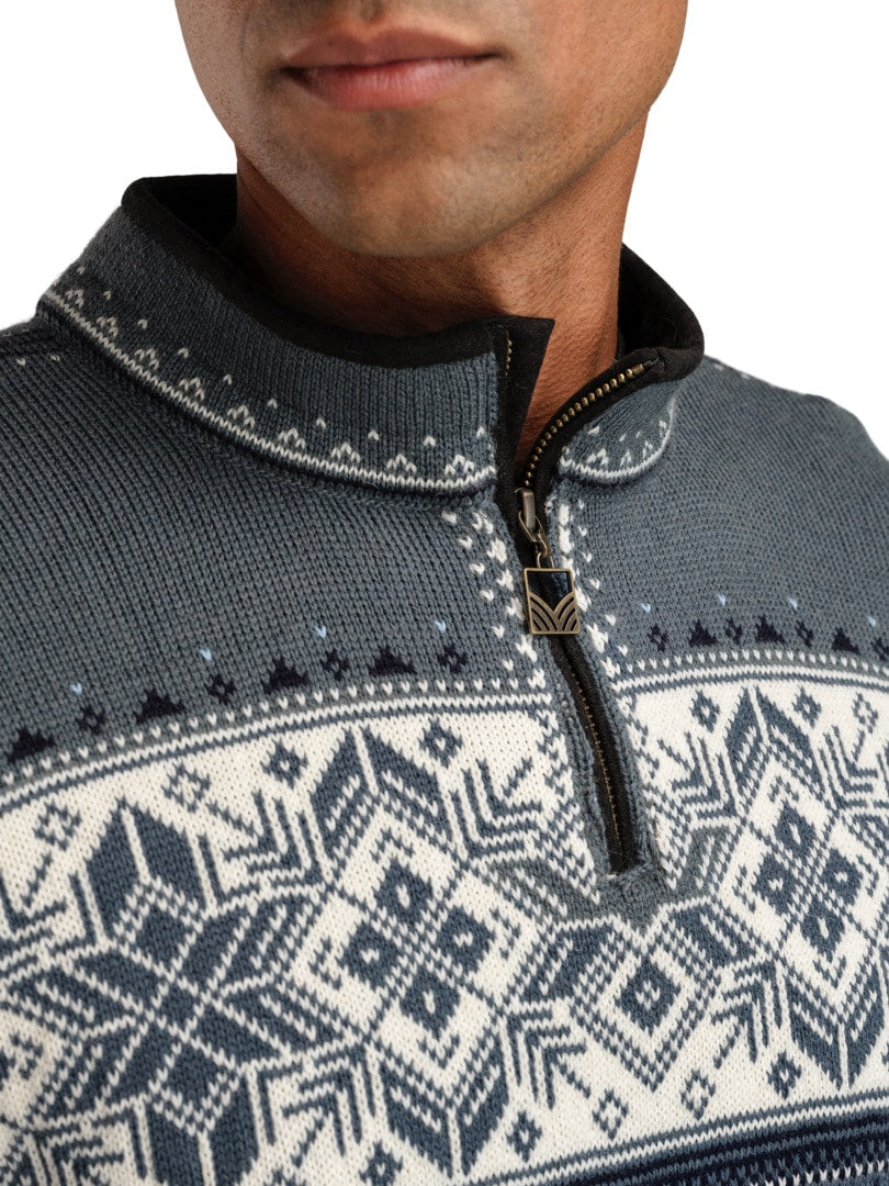 Dale of Norway Blyfjell Sweater, unisex, Steel/Off White/Navy – collar detail