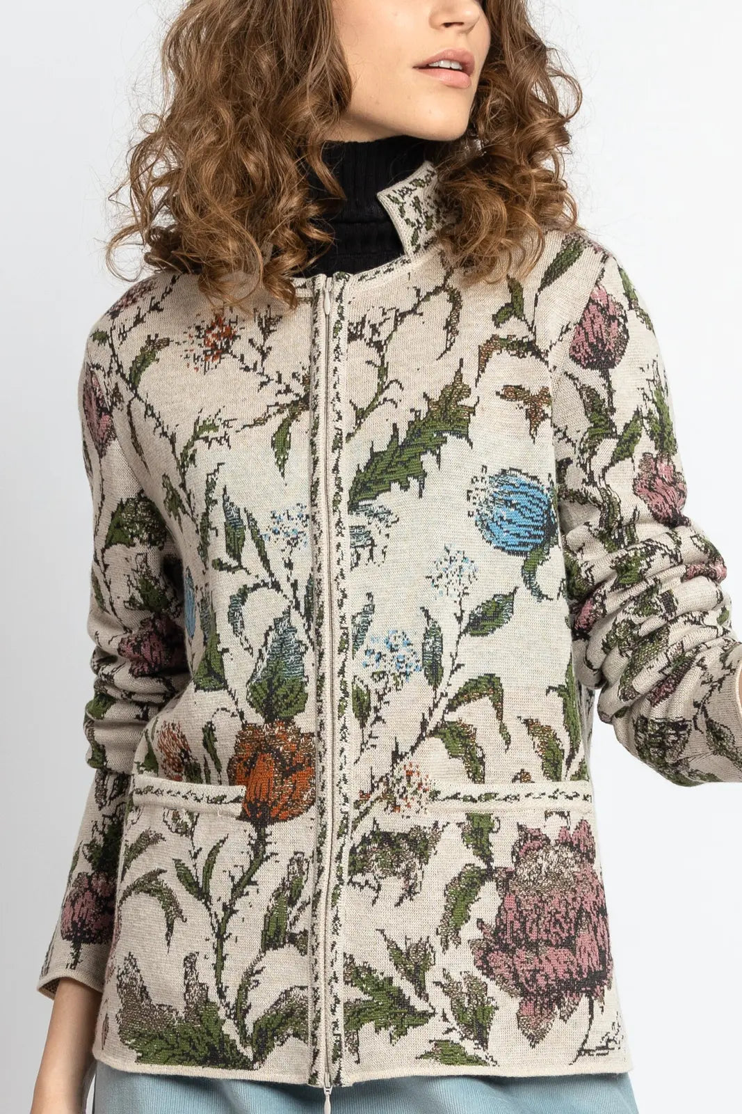 IVKO women's Off-White floral jacquard jacket collar and pattern detail