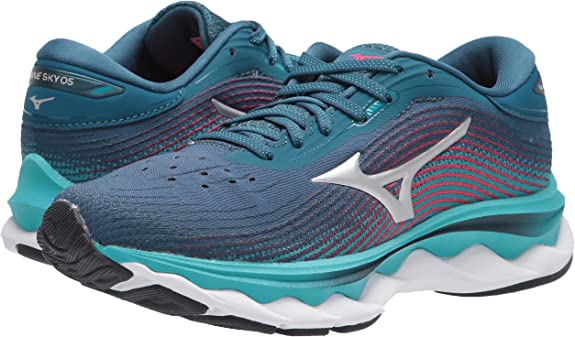 Women's Mizuno Wave Sky 5. Blue upper. White midsole. Lateral view.