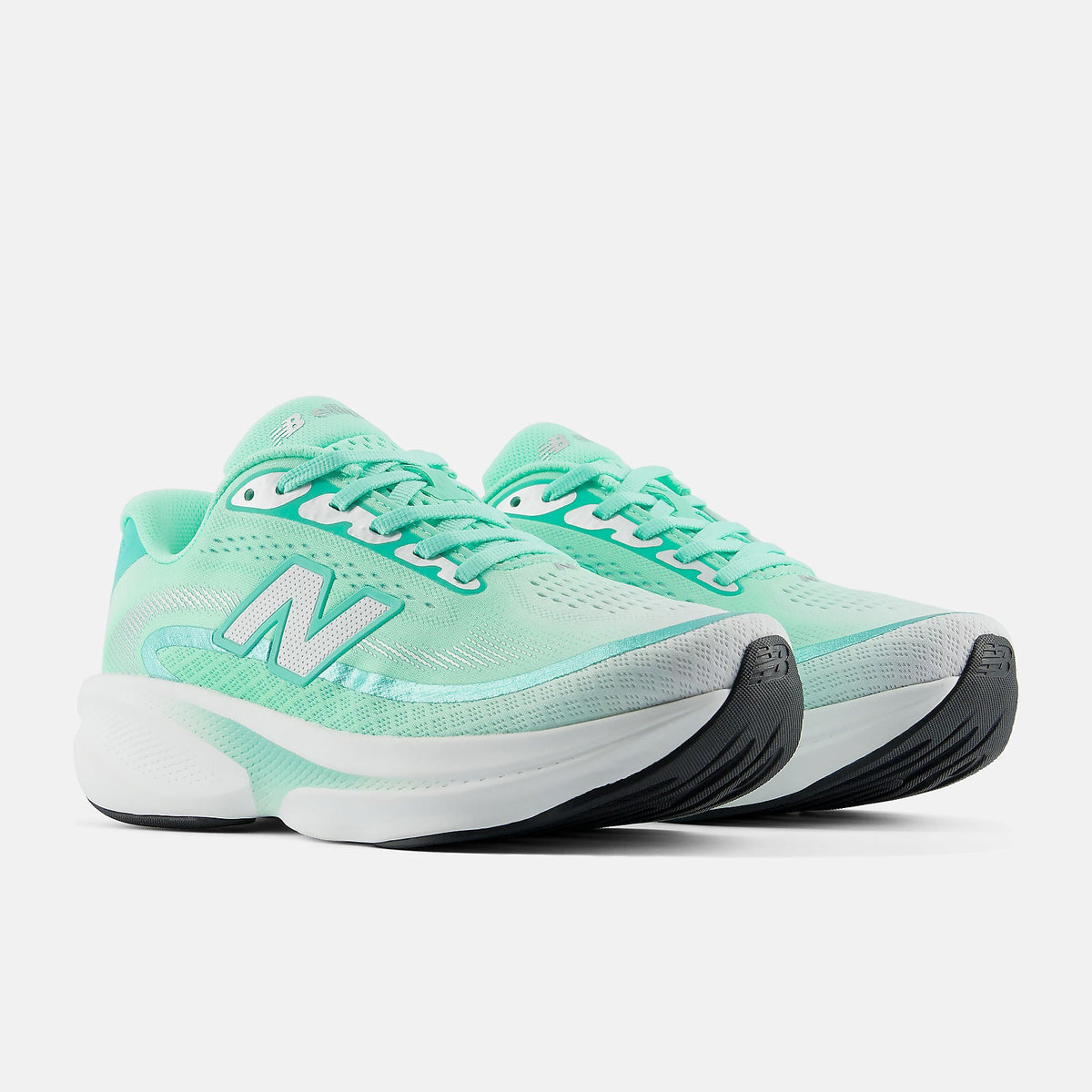 Women's New Balance Fresh Foam X Ellipse v1 in Bright Mint, three-quarter view