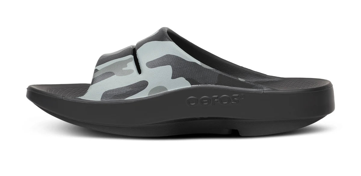 Unisex Oofos OOahh Sport Slide in Night Camo, medial side view.