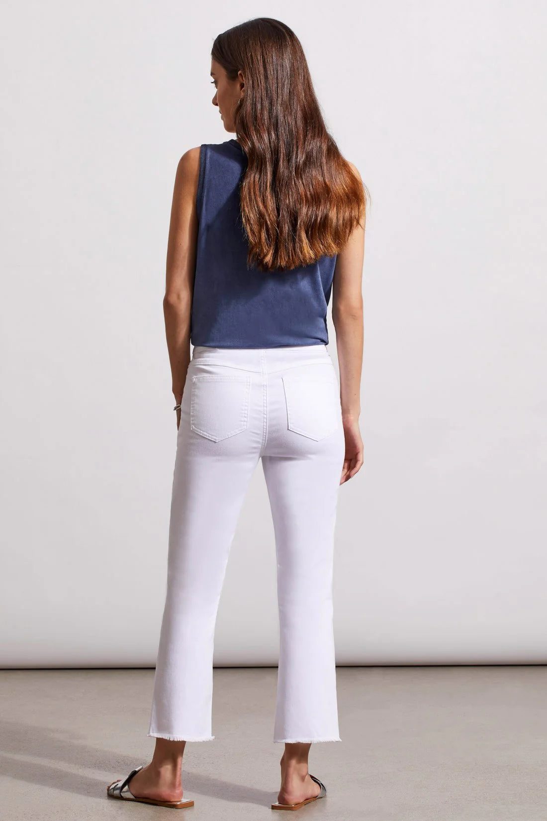 Tribal Audrey Pull-On Straight Crop Jeans in White for women, back and fit detail