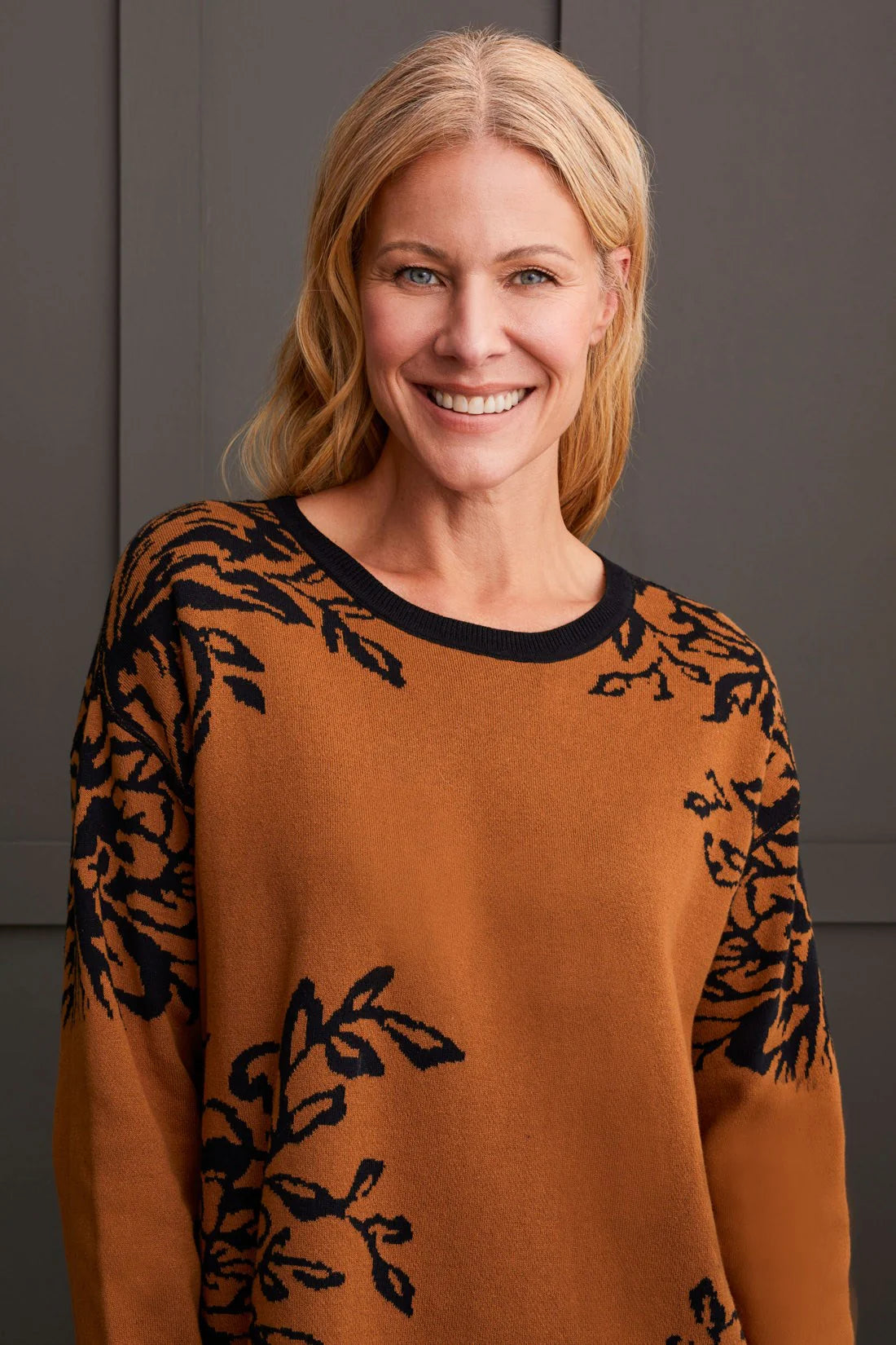 Tribal Reversible Cotton Crew Neck Sweater in Walnut for women, alternate view