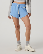Vuori Clementine 4 Short 2.0 women's Oasis Blue product image