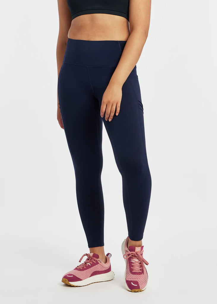 Oiselle Pocket Jogger Tights. Dark Blue.