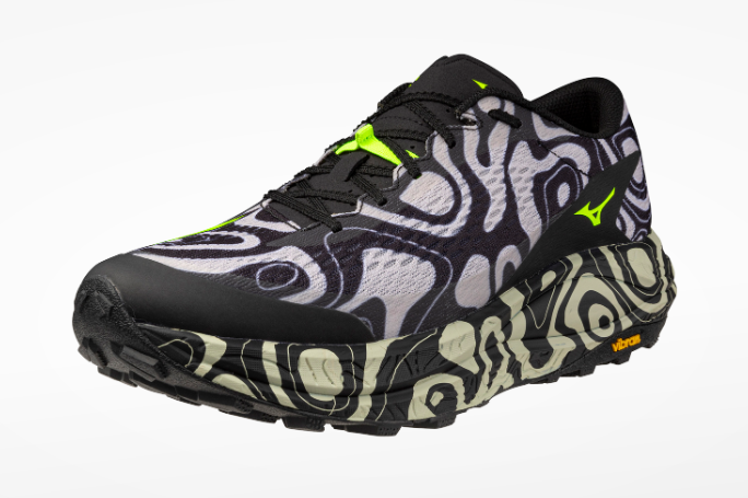 Mizuno Neo Accera. Black/White pattern. Lateral view.