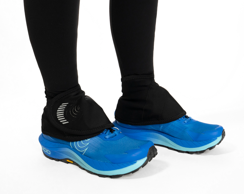 Topo Switchback Gaiter. Black.