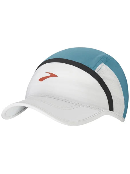 Unisex Brooks Base Hat. White/blue. Front/Lateral view.