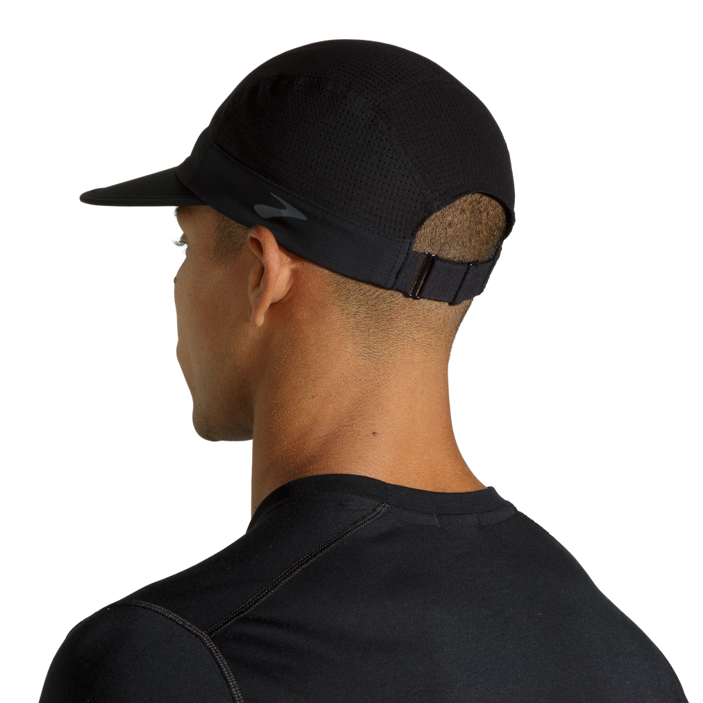 Unisex Brooks Propel Mesh Hat. Black. Rear/Lateral view.