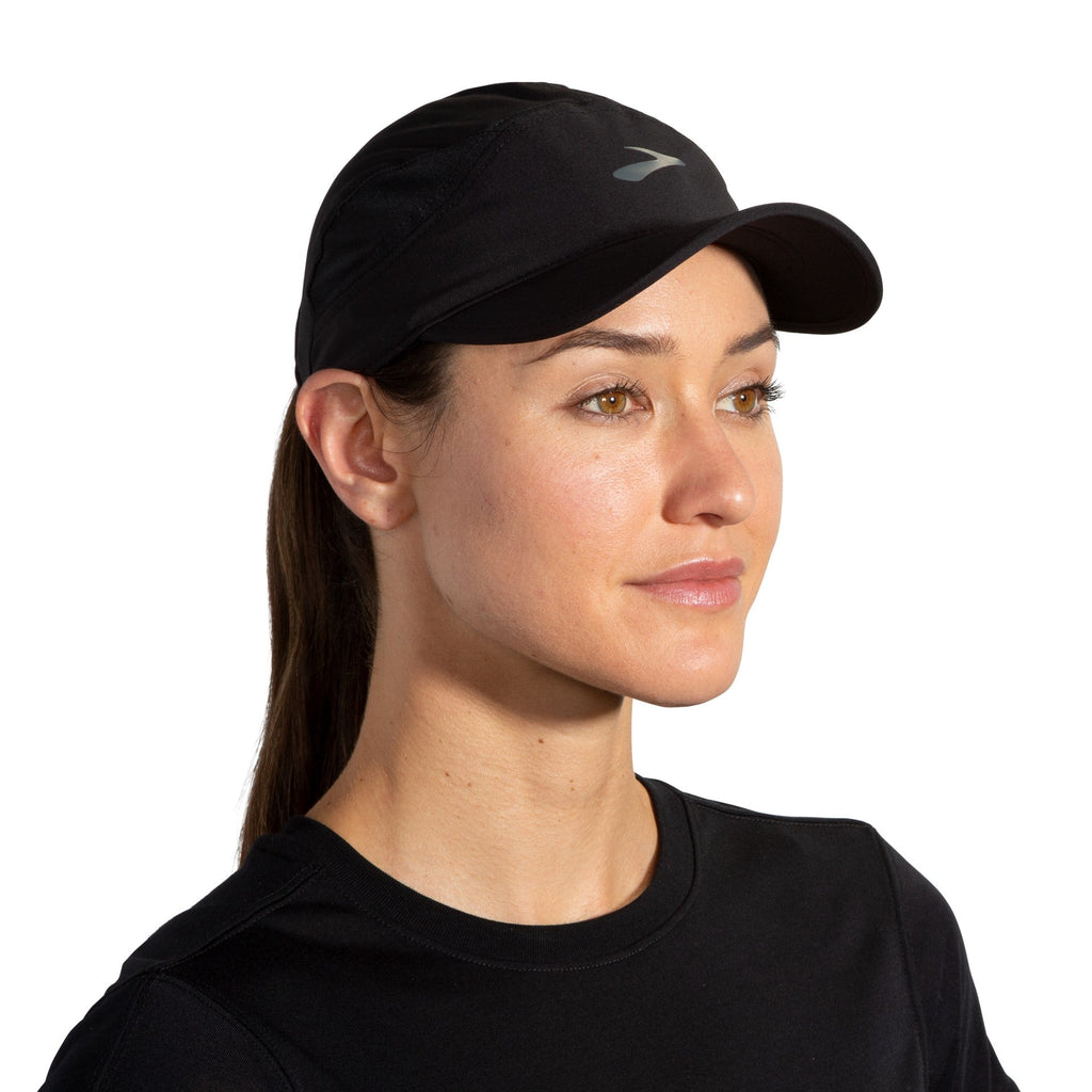 Unisex Brooks Chaser Hat. Black. Lateral view.