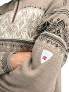 Dale of Norway Blyfjell Sweater Unisex in Mountainstone/Off White/Coffee