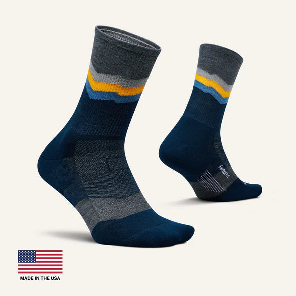 Feetures Merino 10 Max Cushion Mini Crew. Blue. Lateral/Medial view.