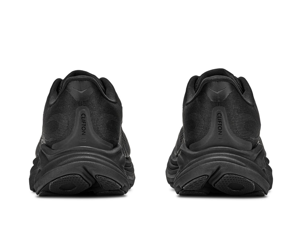 Men's HOKA Clifton 11 in Black/Black – alternate view
