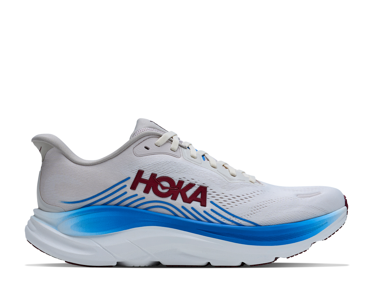 Men's HOKA Clifton 11 in Stucco/Grout – lateral view