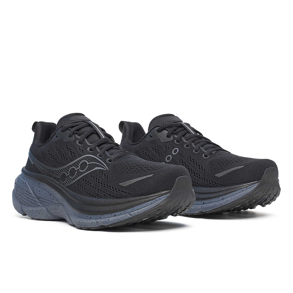 Men's Saucony Hurricane 25. Black upper. Black/Dark Grey midsole. Lateral view.