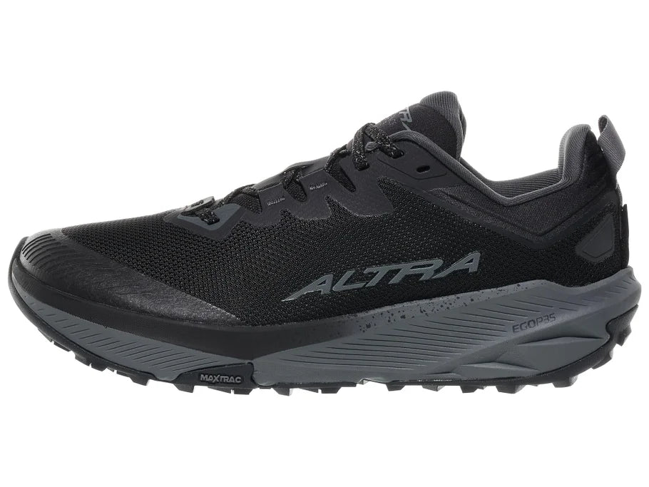 Men's Altra Experience Wild 3 in Black/Black — lateral pair view.