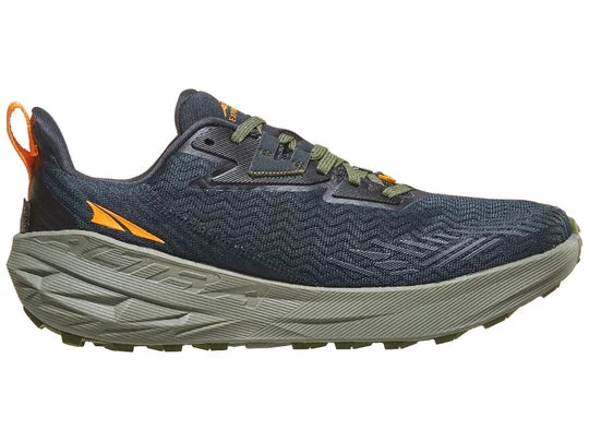 Men's Altra Experience Wild. Black upper. Gray midsole. Medial view.