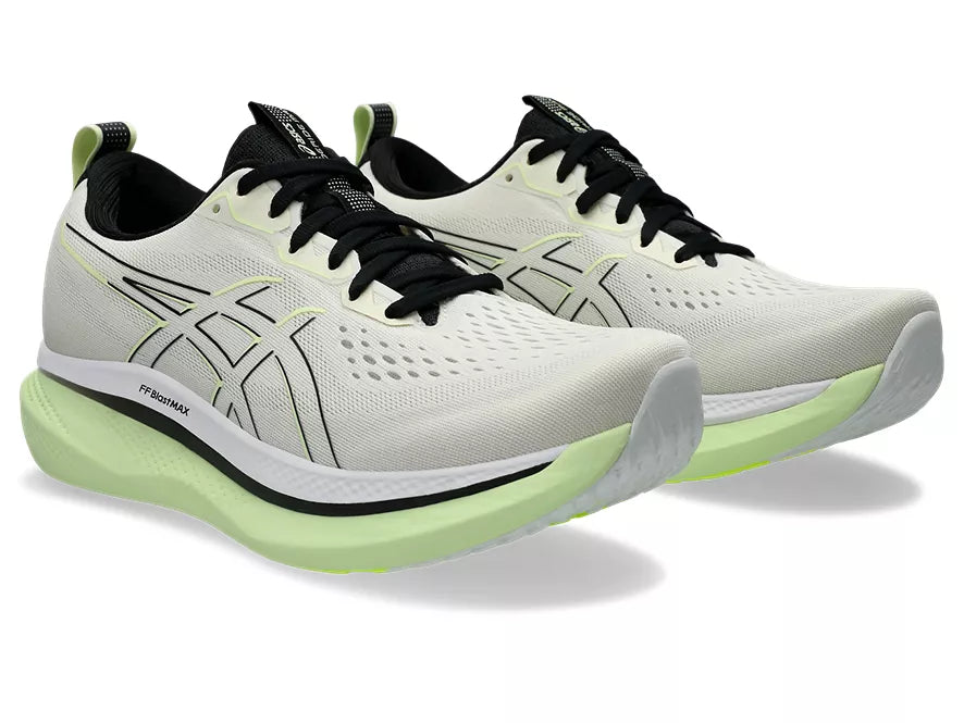 Men's Asics GlideRide Max. Off White upper. White/Yellow midsole. Lateral view.