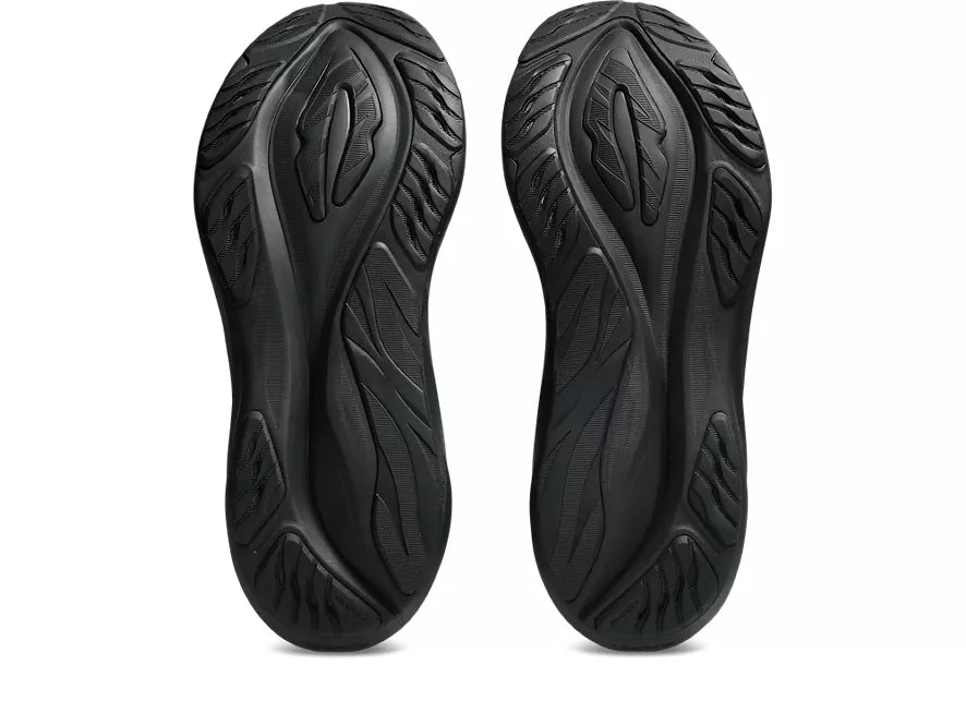 Men's Asics GT-2000 15 Black/Black outsole view