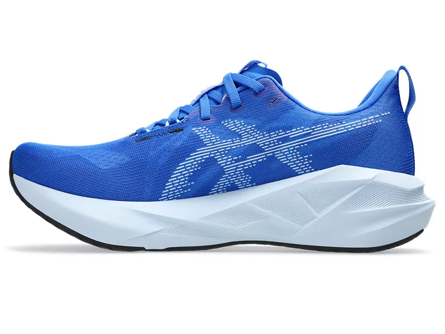 Men's Asics Novablast 5. Blue upper. Light Blue midsole. Medial view.