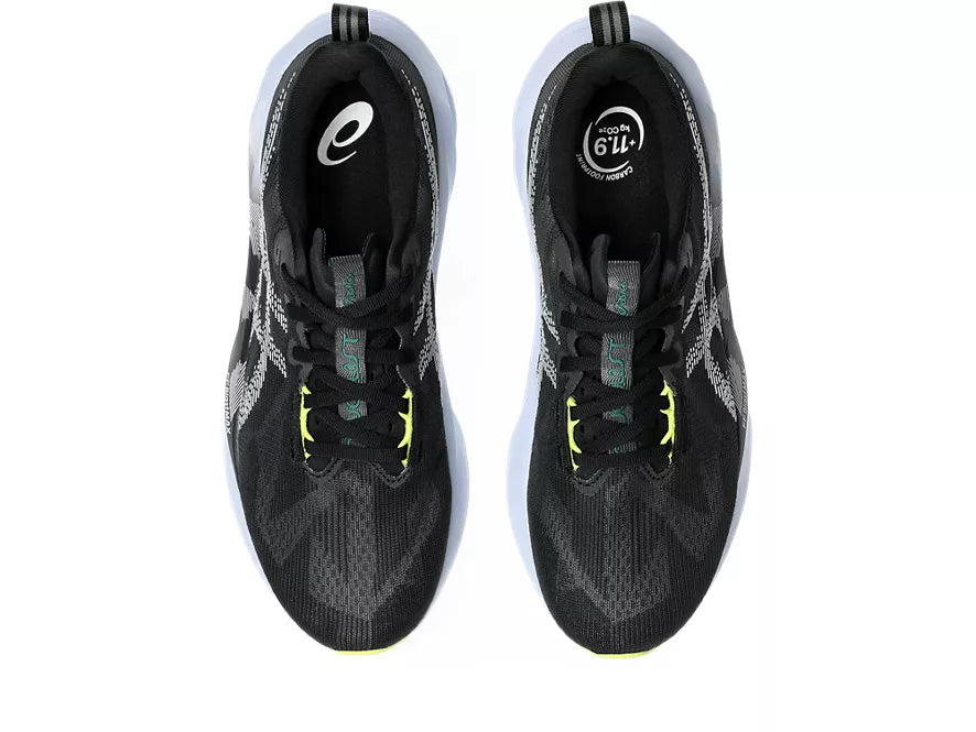 Men's Asics Novablast 5. Black upper. White midsole. Top view.