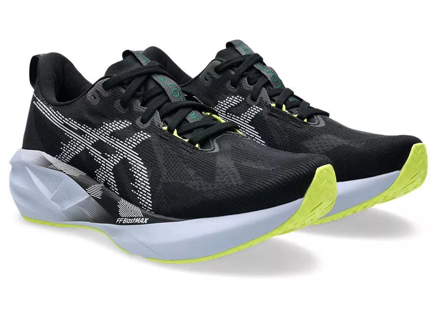 Men's Asics Novablast 5. Black upper. White midsole. Lateral view.
