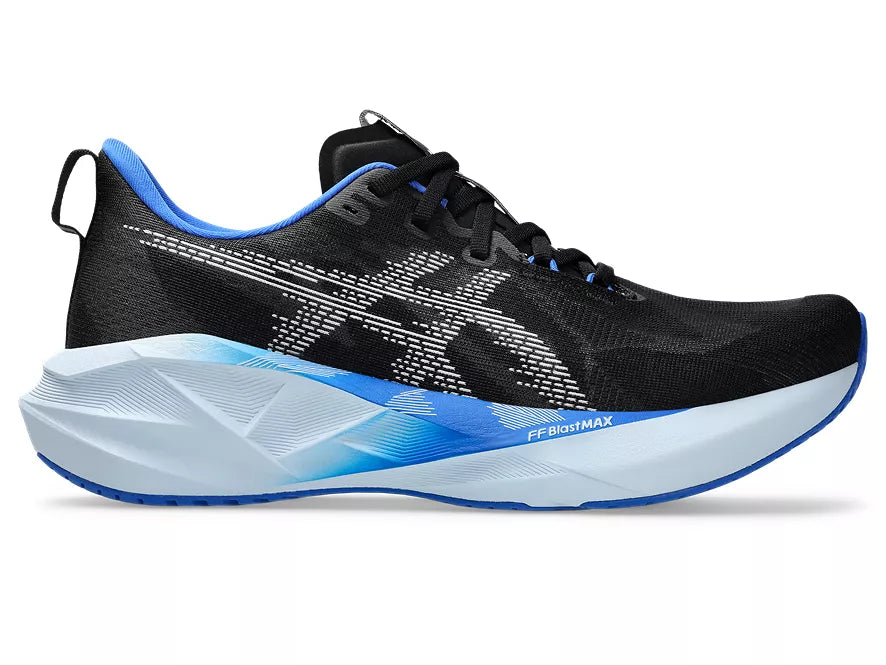 Men's Asics Novablast 5. Black upper. White midsole. Lateral view.