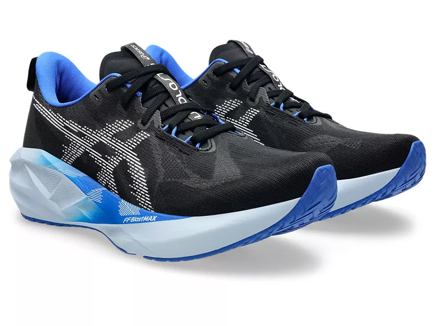 Men's Asics Novablast 5. Black upper. White midsole. Lateral view.