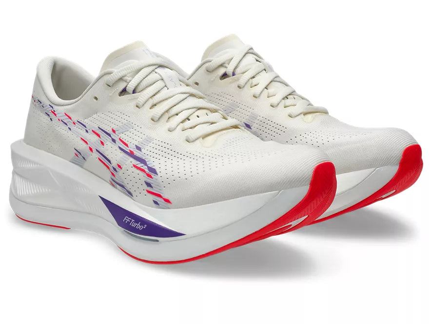 Men's Asics Sonicblast. Off White upper. White midsole. Lateral view.