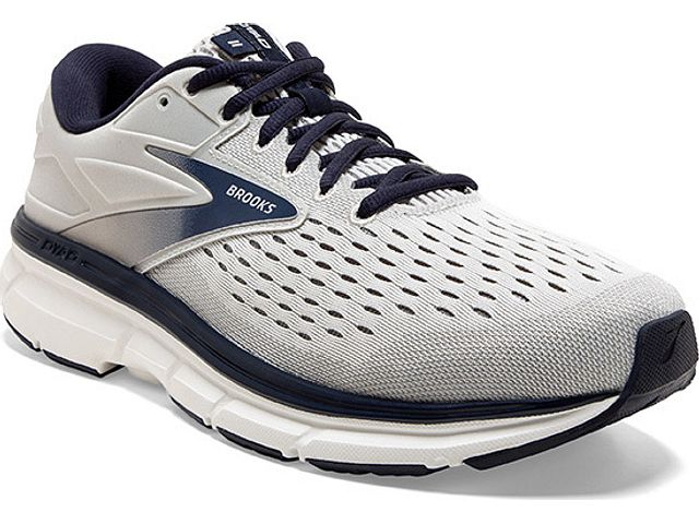 Men's Brooks Dyad 11. Light Grey upper. White midsole. Lateral view.