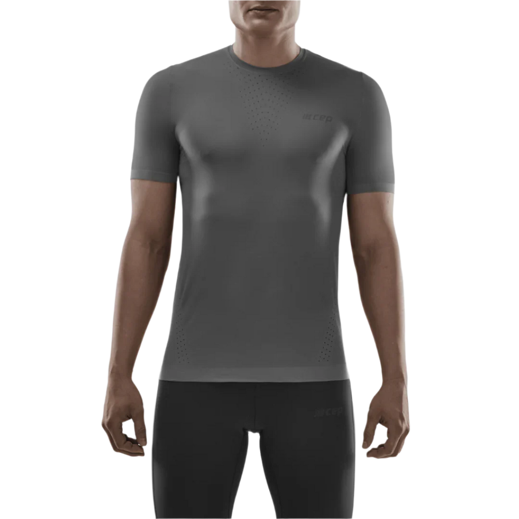 CEP Ultralight Shortsleeve Shirt Mens. Grey. Front view on model. 