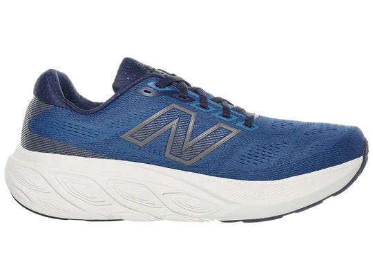 Men's New Balance 880 v15. Blue upper. White midsole. Medial view.