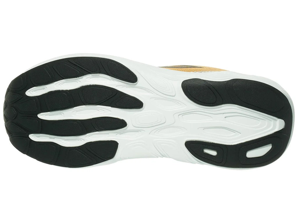 Men's New Balance 880v15. Orange upper. White midsole. Bottom view.