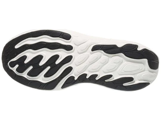 Men's New Balance Vongo v6. Black upper. White midsole. Bottom view.