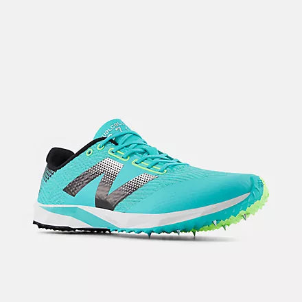 Men's New Balance FuelCell XC7 v5. Blue upper. Lateral view.