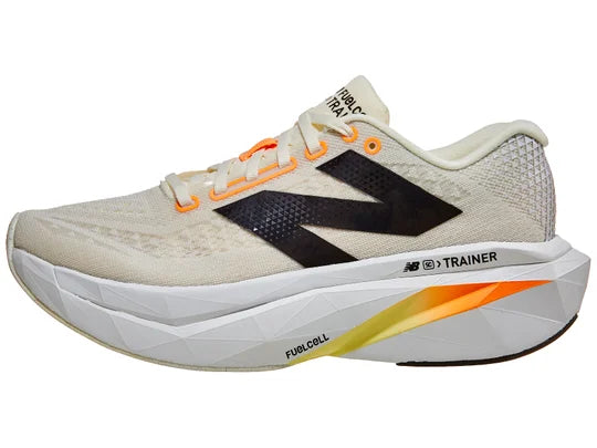 Men's New Balance SuperComp Trainer v3. Off White upper. White midsole. Lateral view.