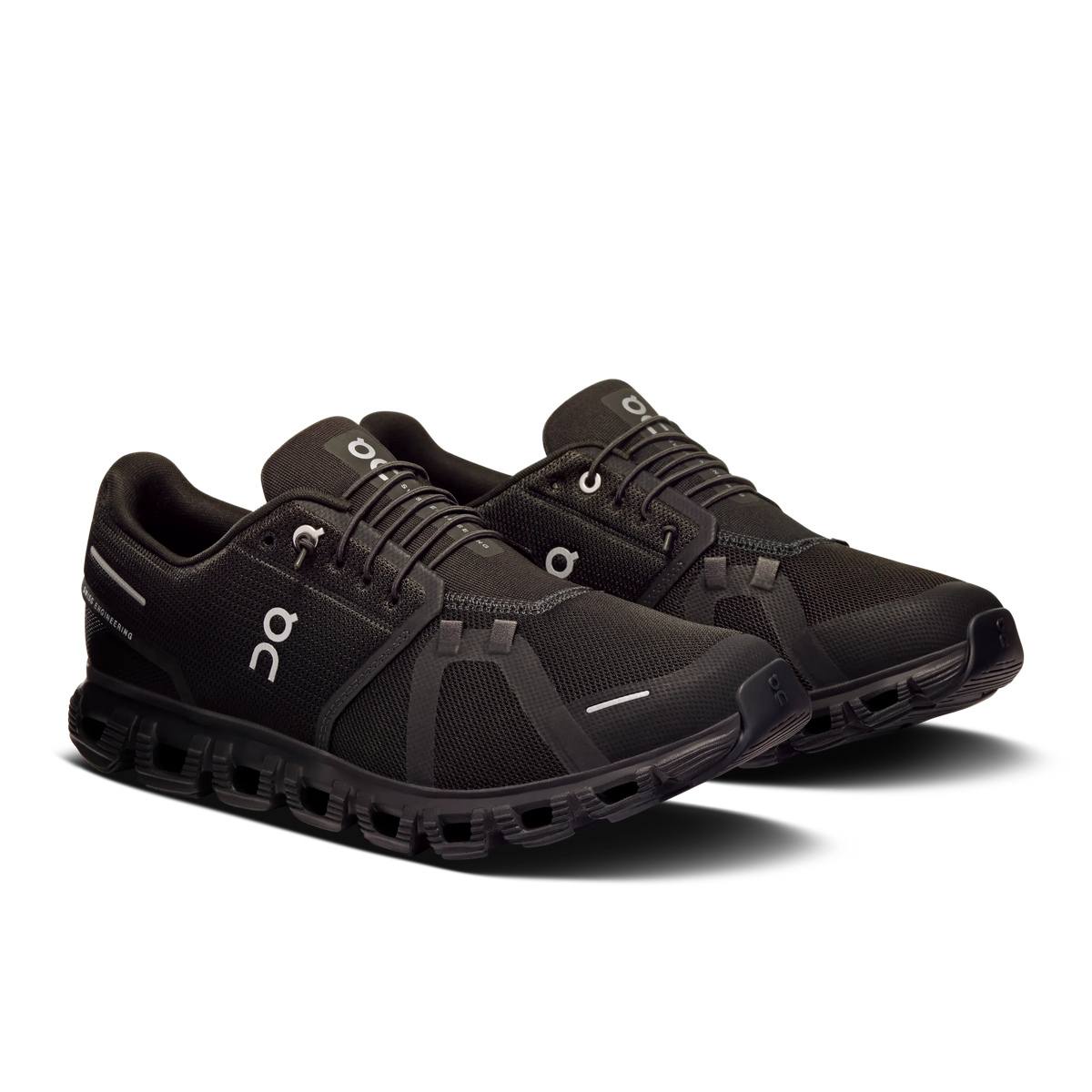 Men's On Cloud 6 in Black/Black, lateral view