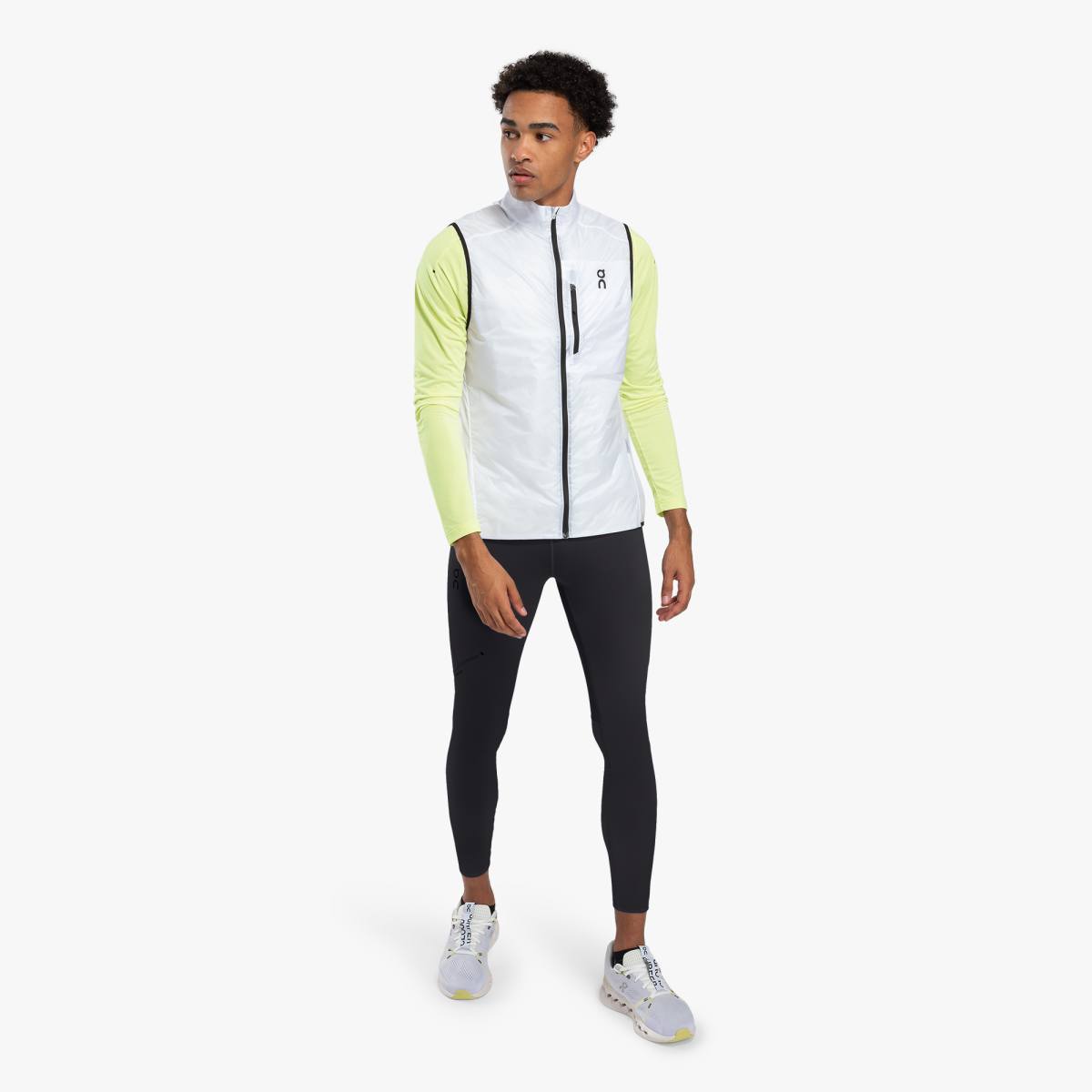 Men's On Running Performance Winter Tights. Black. Front view.