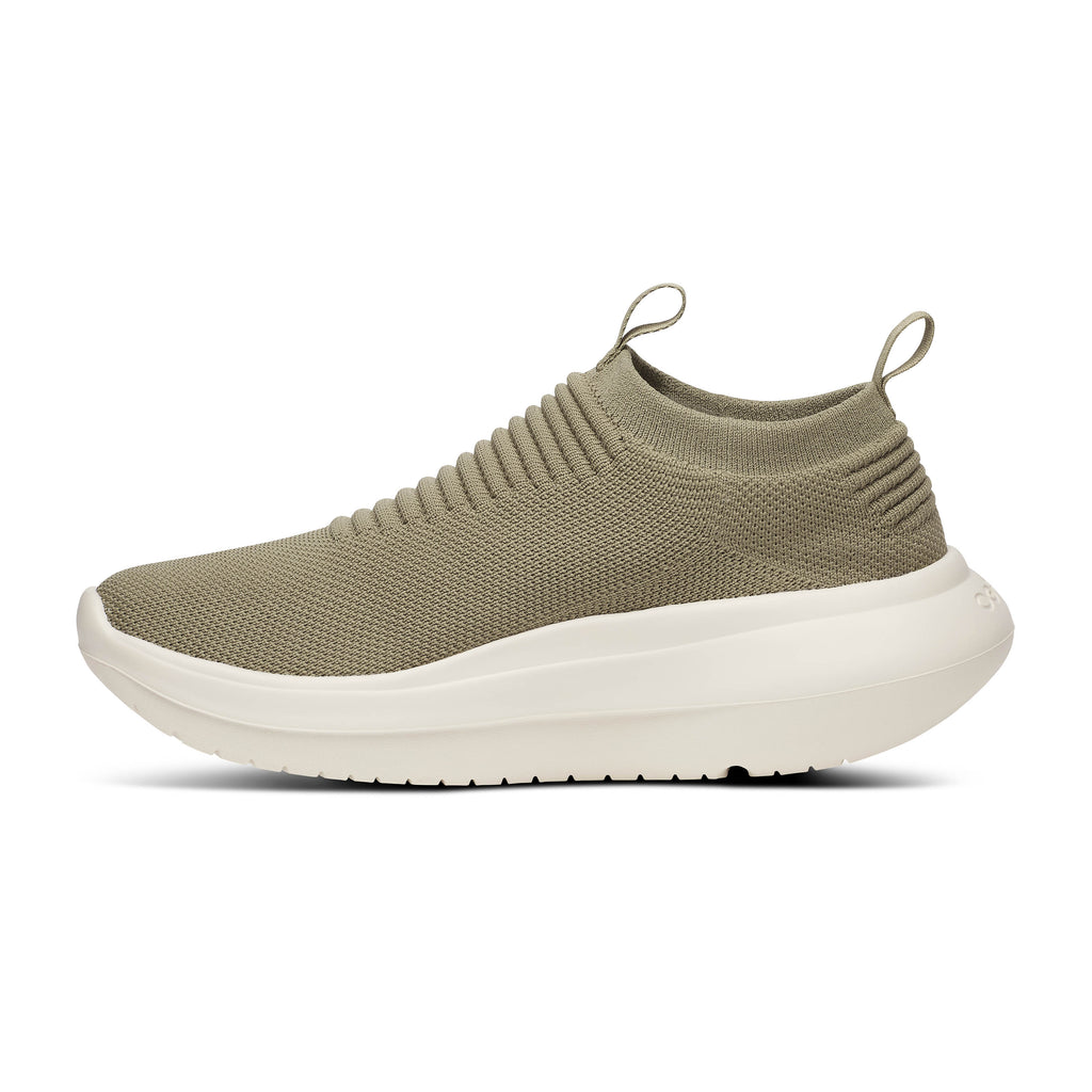 Men's Oofos Oomy Zen. Green upper. White midsole. Medial view.