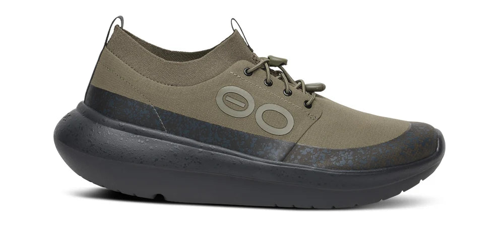 Men's Oofos Roam Ripstop. Green upper. Black midsole. Lateral view.
