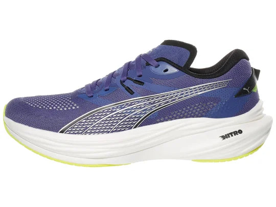 Men's Puma Deviate Nitro 3. Blue upper. White midsole. Lateral view.