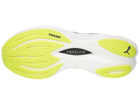 Men's Puma Deviate Nitro 3. Blue upper. White midsole. Bottom view.